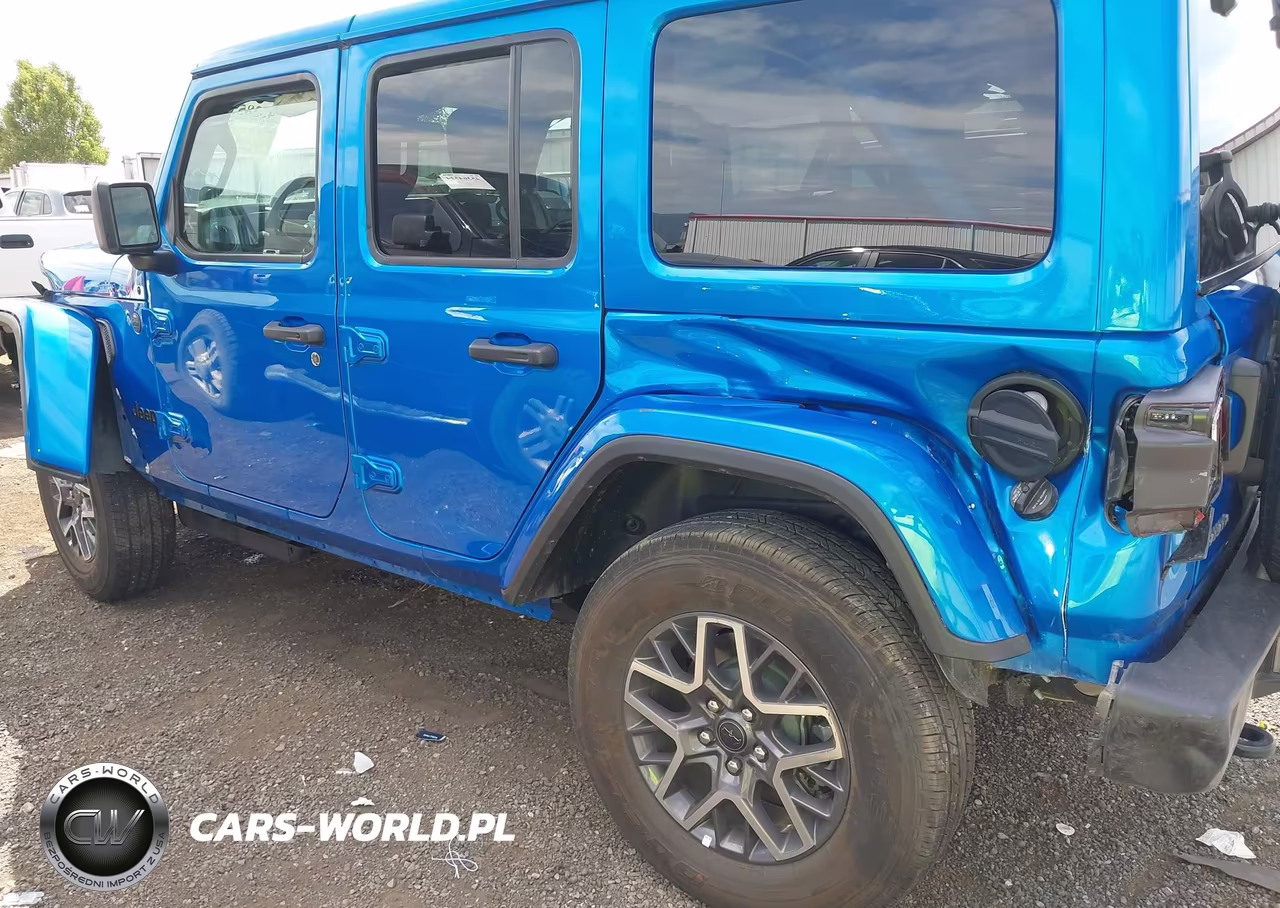 2026 Jeep Wrangler Sahara 4X4 VIN:1C4PJXEN4TW269175 - 18
