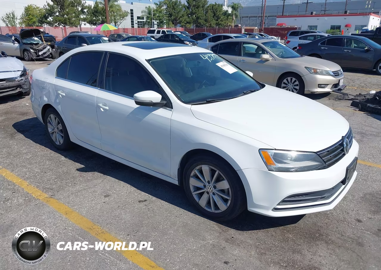 2015 Volkswagen Jetta 1.8T Se – zdjęcie 1 z 11