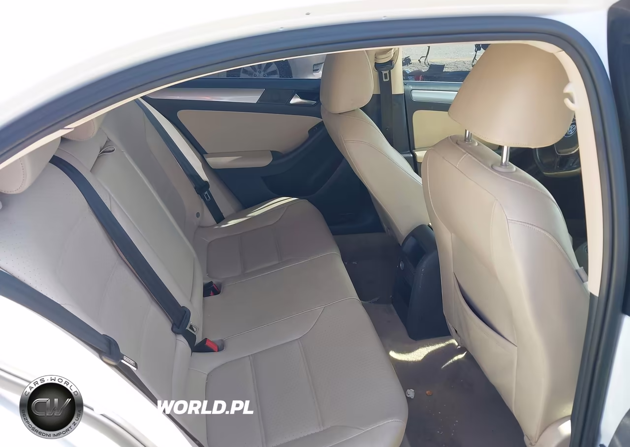 2015 Volkswagen Jetta 1.8T Se VIN:3VWD17AJ4FM298862 - 8