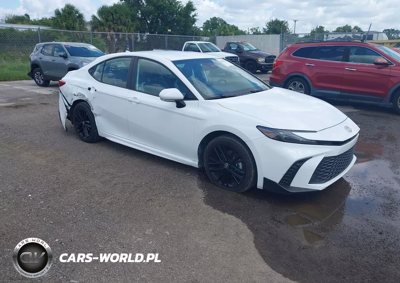 2025 Toyota Camry Se – zdjęcie 1 z 17