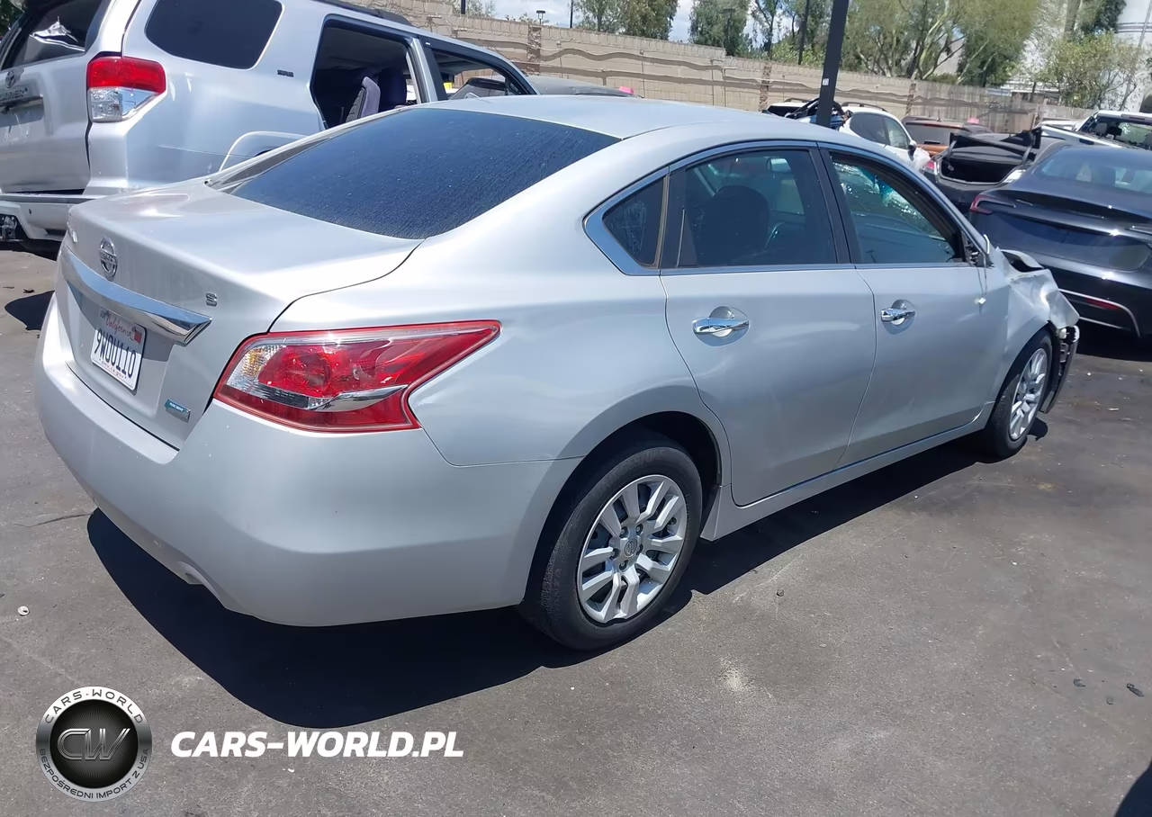 2013 Nissan Altima 2.5 S VIN:1N4AL3AP4DN467848 - 4