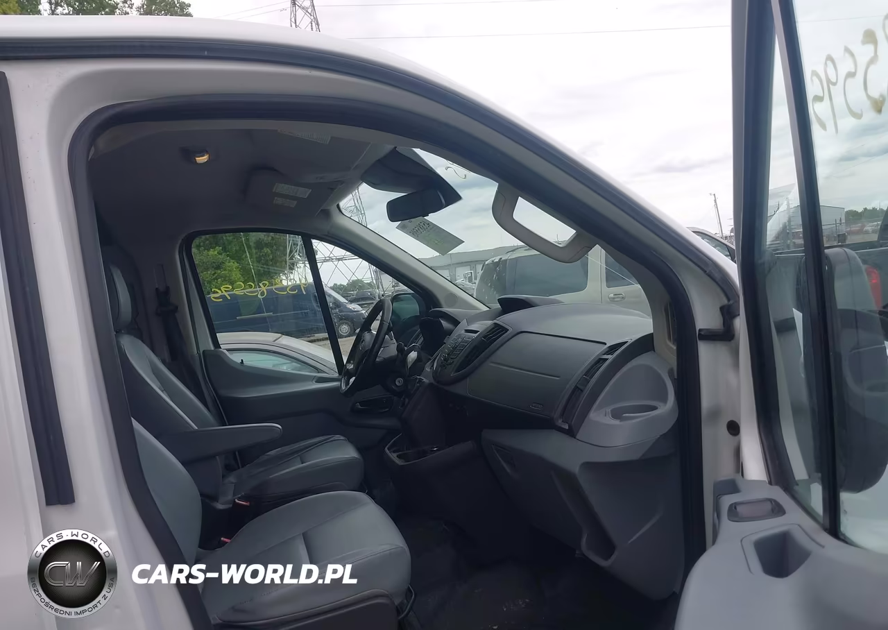 2016 Ford Transit-150 VIN:1FTYE1YM6GKB17582 - 5