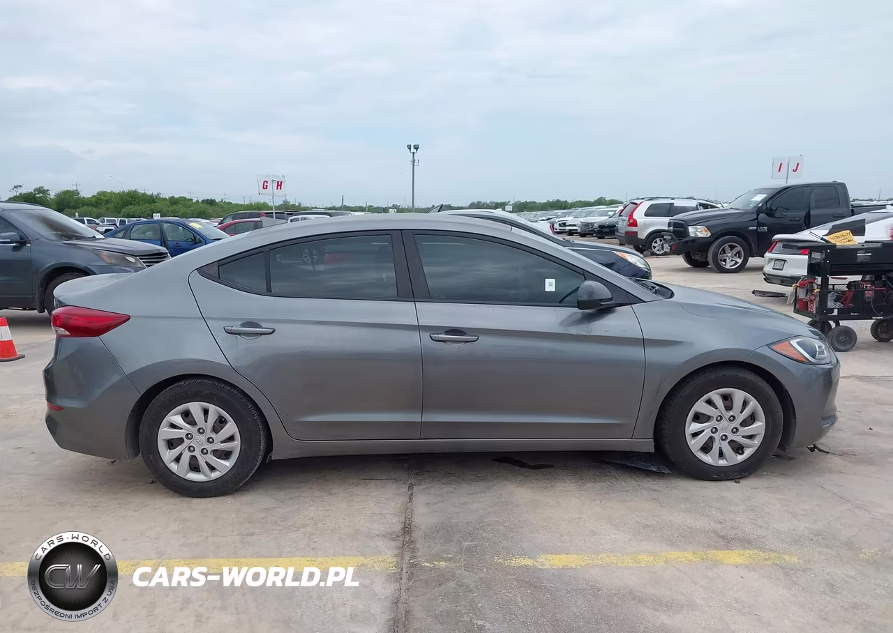 2018 Hyundai Elantra Se VIN:5NPD74LF2JH398482 - 13