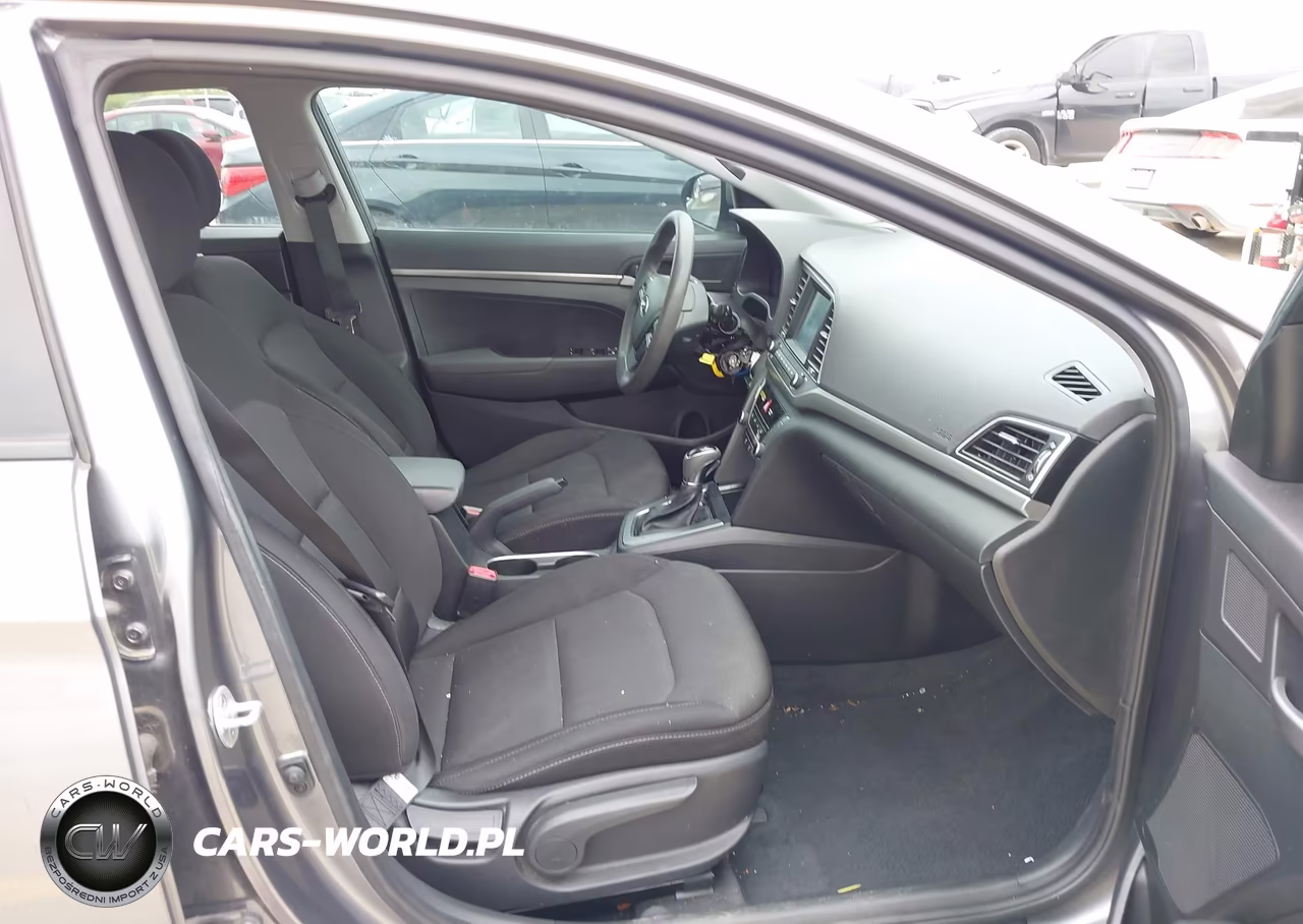 2018 Hyundai Elantra Se VIN:5NPD74LF2JH398482 - 5