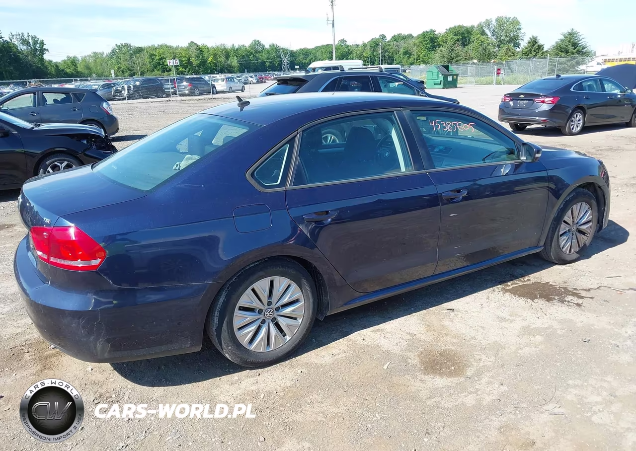 2015 Volkswagen Passat 1.8T S VIN:1VWAT7A32FC004522 - 4