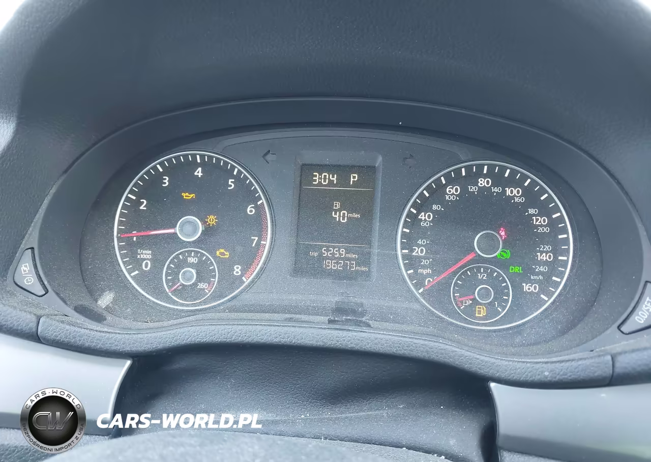 2015 Volkswagen Passat 1.8T S VIN:1VWAT7A32FC004522 - 7