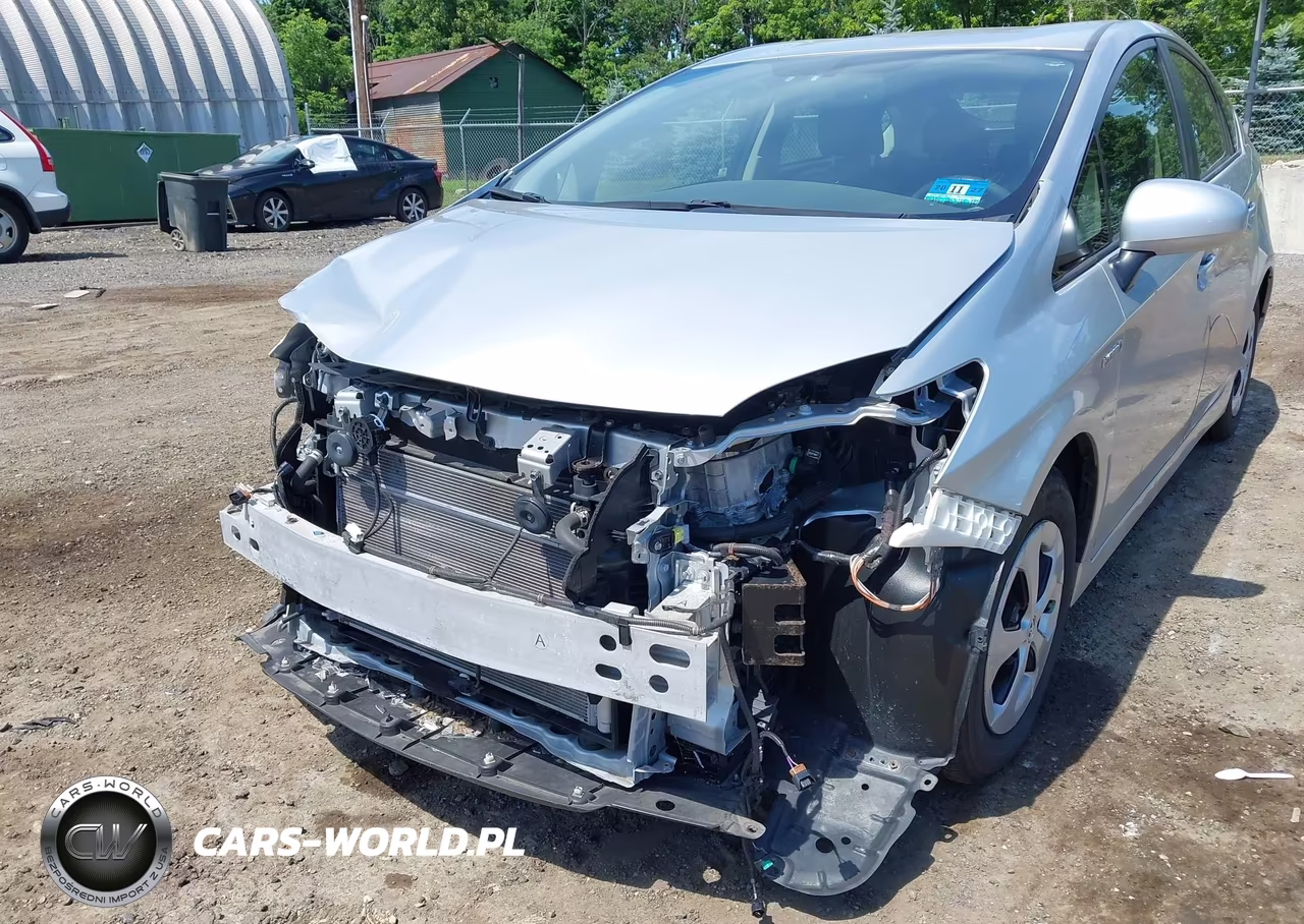 2015 Toyota Prius Four VIN:JTDKN3DU1F1881660 - 17