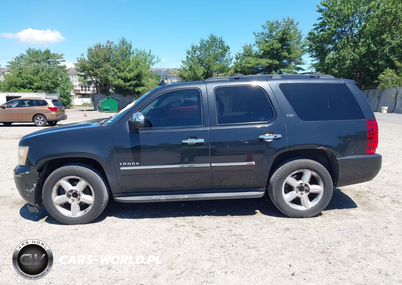 2010 Chevrolet Tahoe Ltz VIN:1GNUKCE05AR160711 - 14