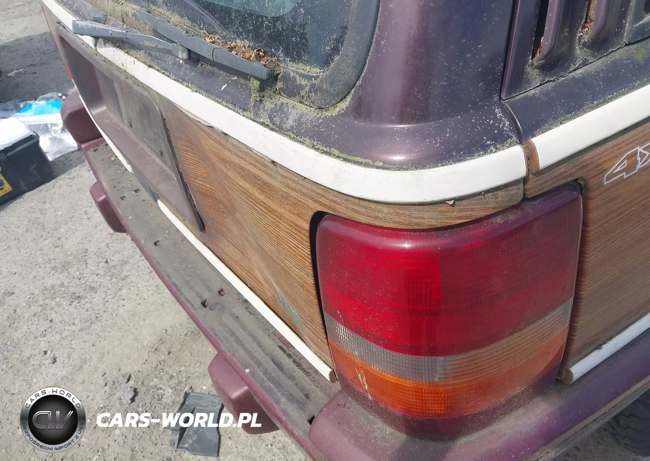 1993 Jeep Grand Cherokee Sport VIN:1J4GZ88Y7PC567208 - 12
