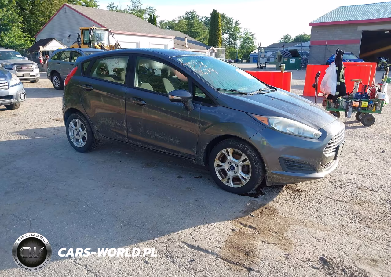 2015 Ford Fiesta Se – zdjęcie 1 z 15