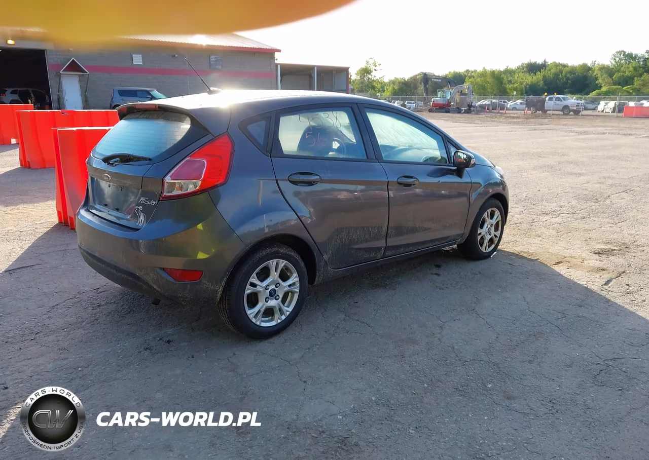 2015 Ford Fiesta Se VIN:3FADP4EJ9FM157074 - 4