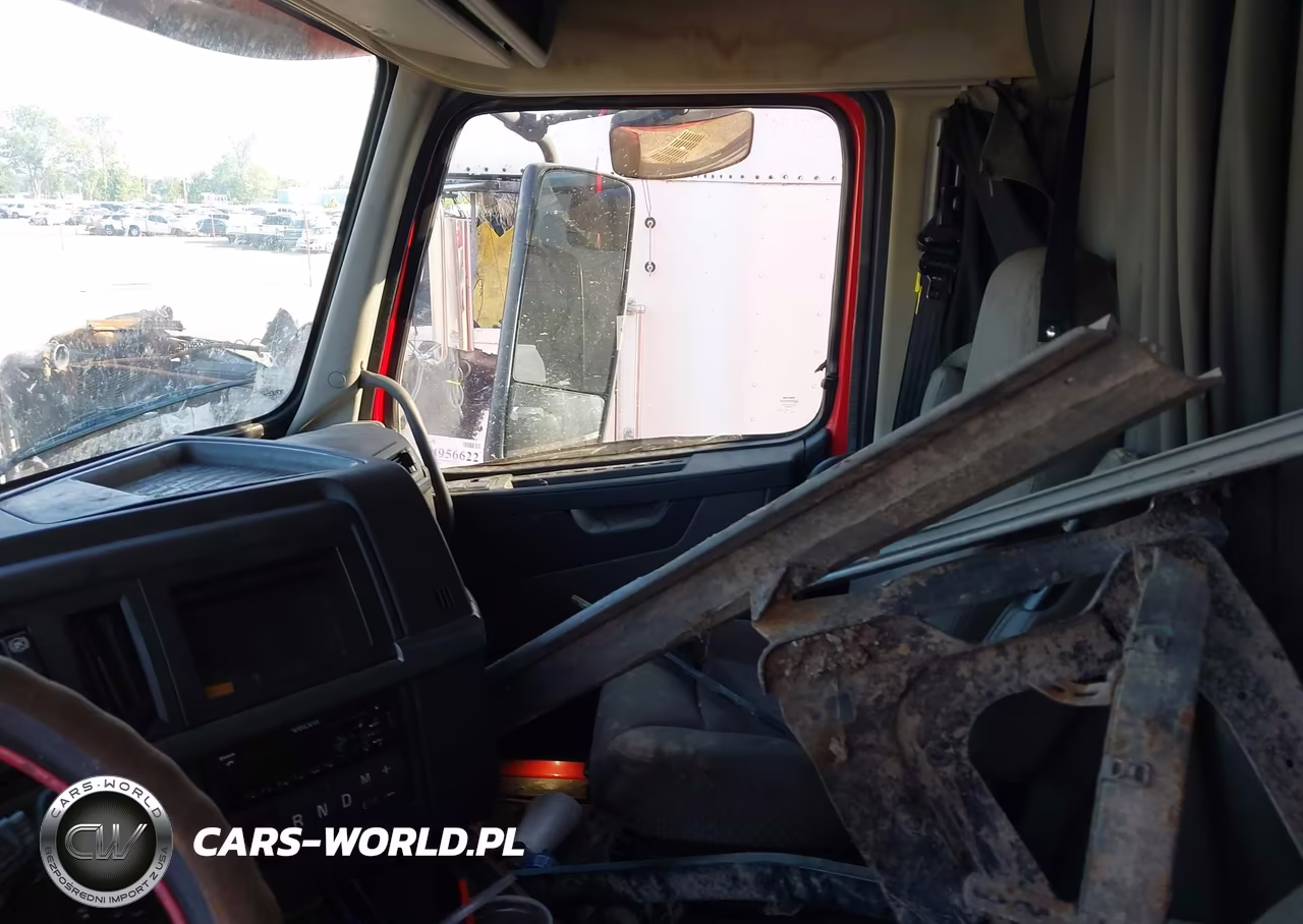 2019 Volvo Vnl VIN:4V4NC9EH8KN196215 - 7