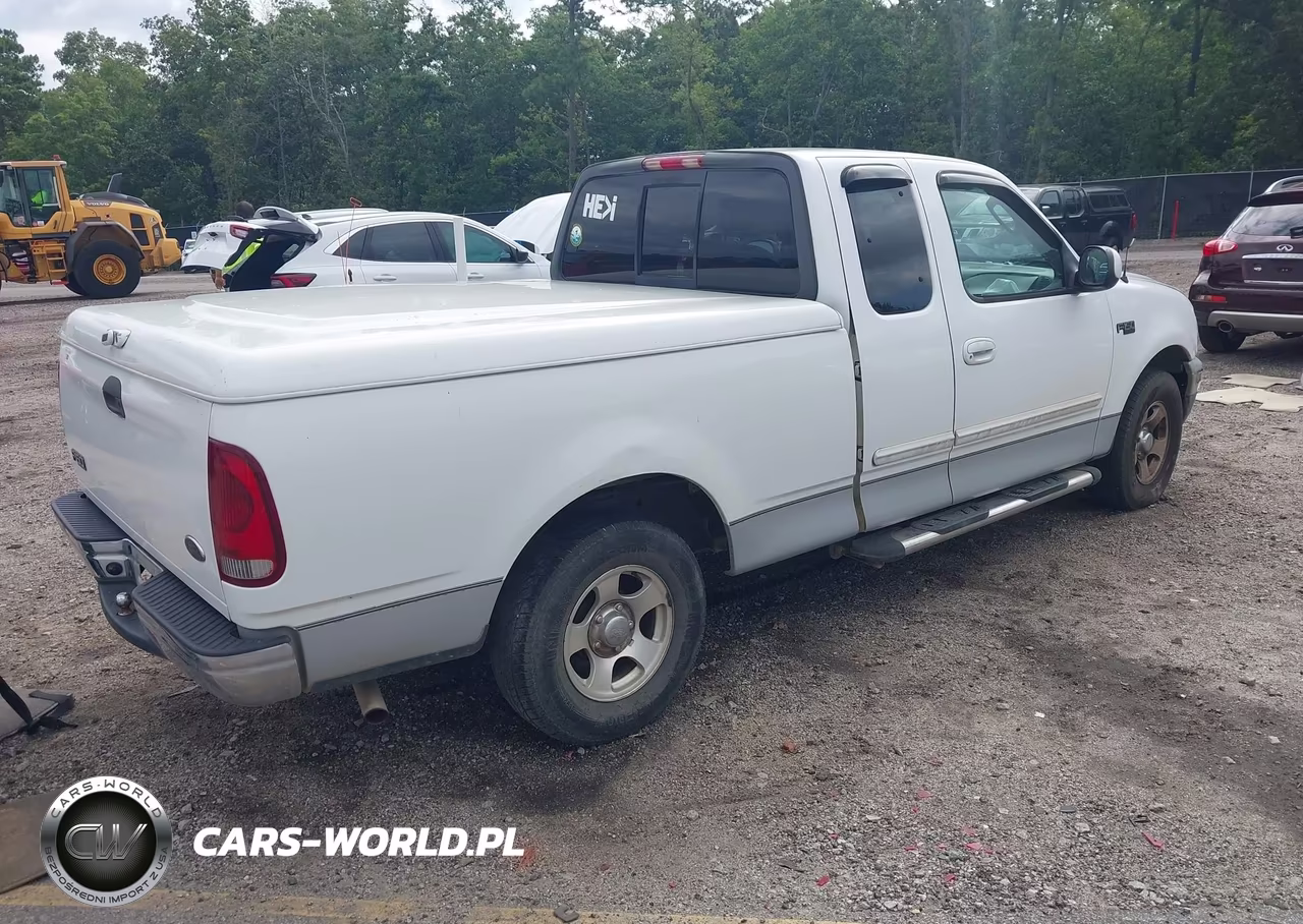 2003 Ford F-150 Xl-Xlt VIN:1FTRX17233NA82863 - 4