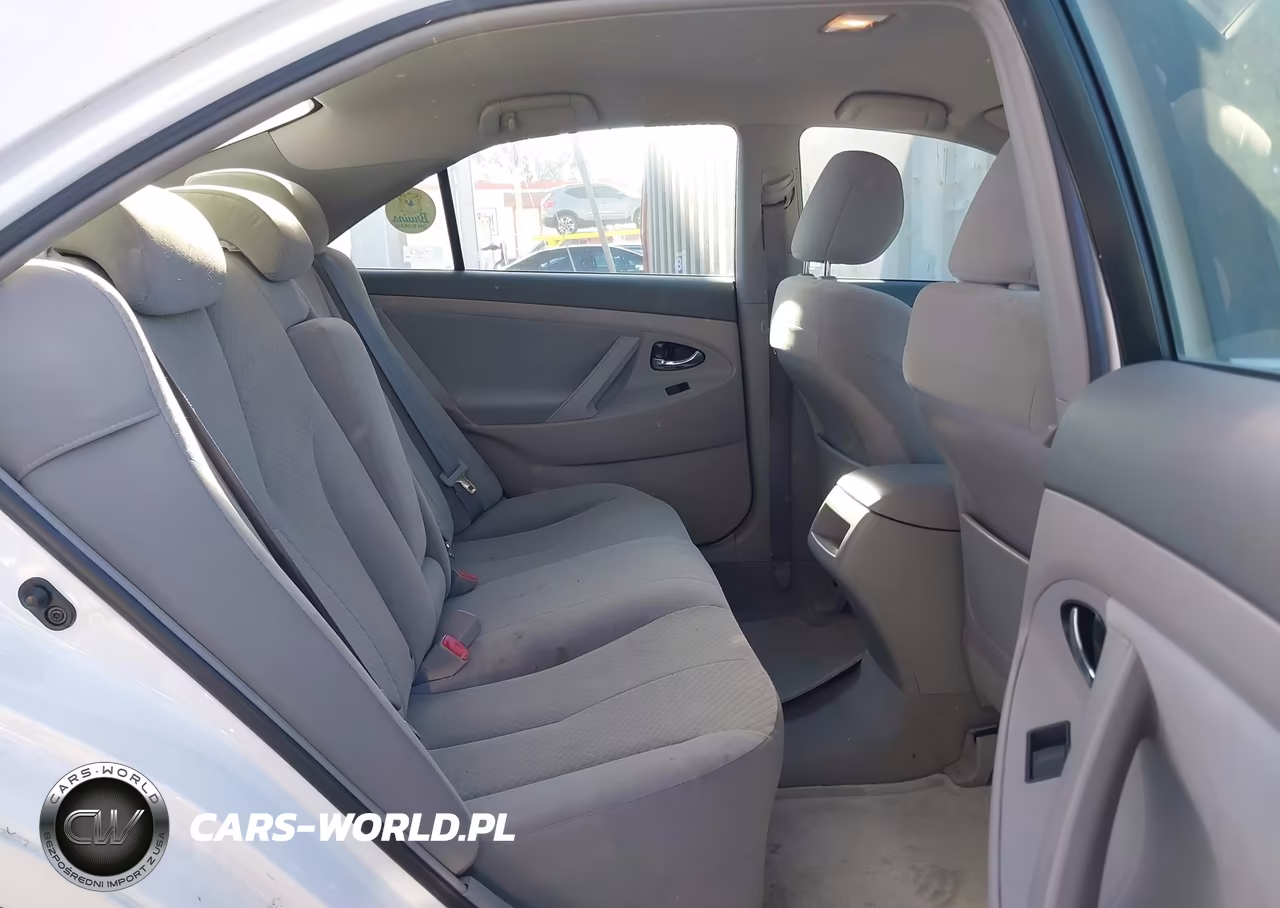 2009 Toyota Camry Le VIN:4T4BE46K79R085744 - 8