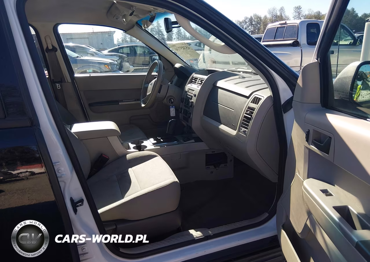 2012 Ford Escape Hybrid VIN:1FMCU5K36CKA67910 - 18