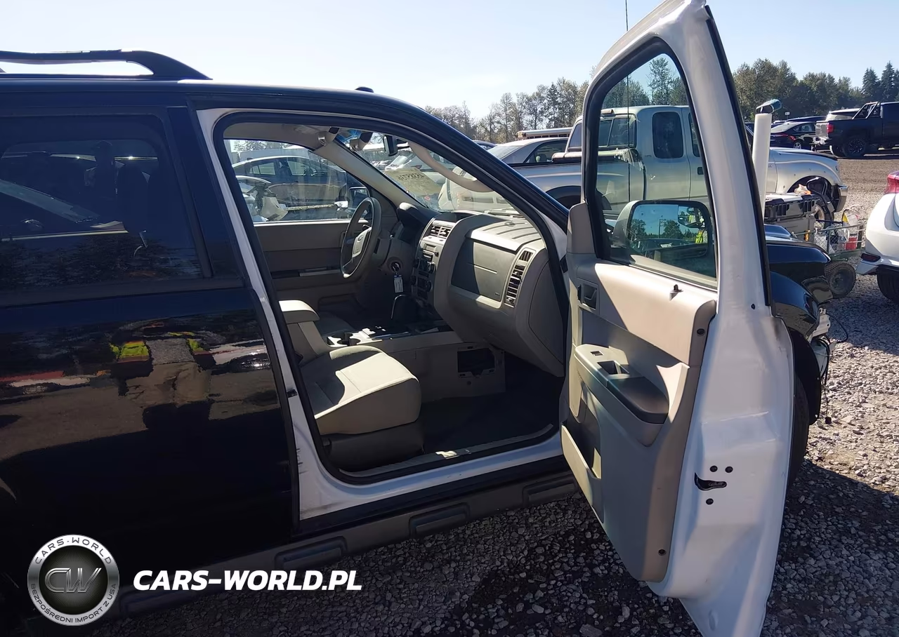 2012 Ford Escape Hybrid VIN:1FMCU5K36CKA67910 - 5