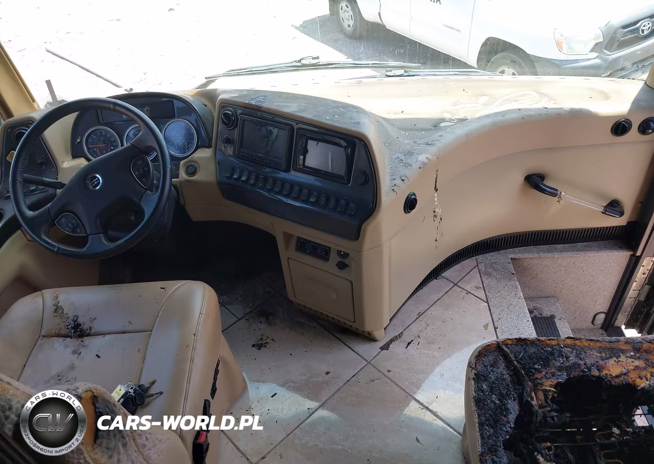 2016 Freightliner Chassis Xc VIN:4UZFCHCY9GCHA9885 - 5