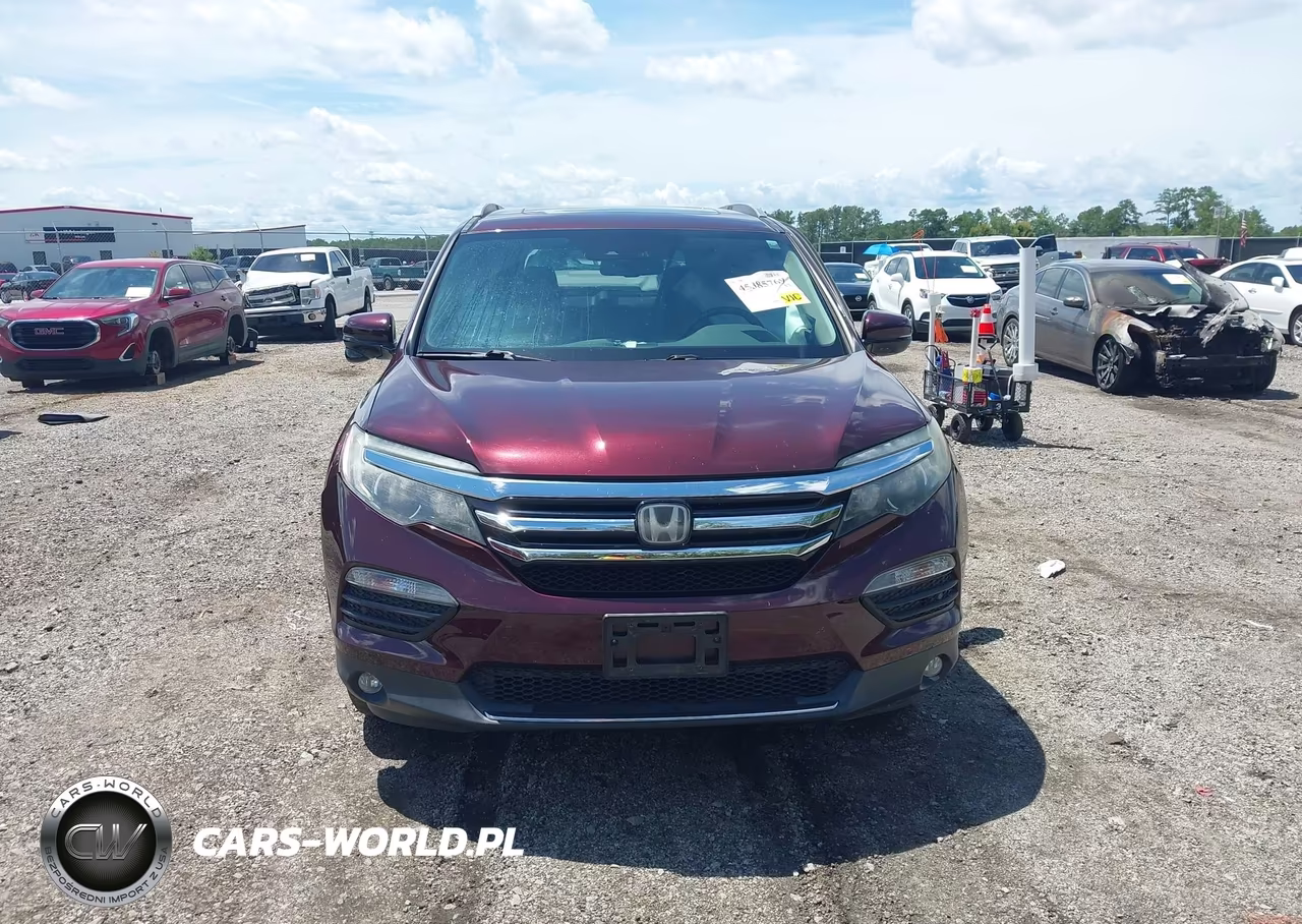 2017 Honda Pilot Touring VIN:5FNYF6H99HB077597 - 12