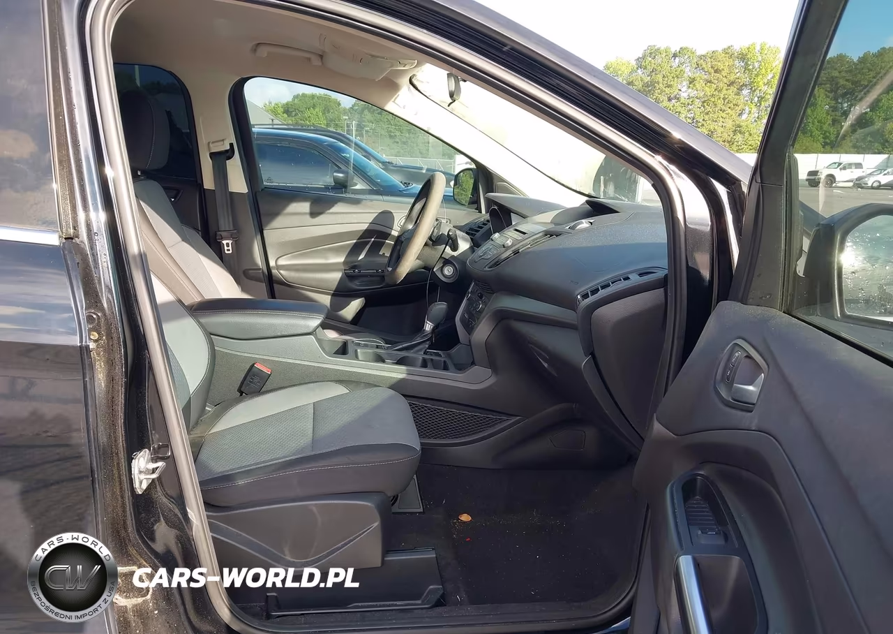 2017 Ford Escape Se VIN:1FMCU0GD7HUD19390 - 5