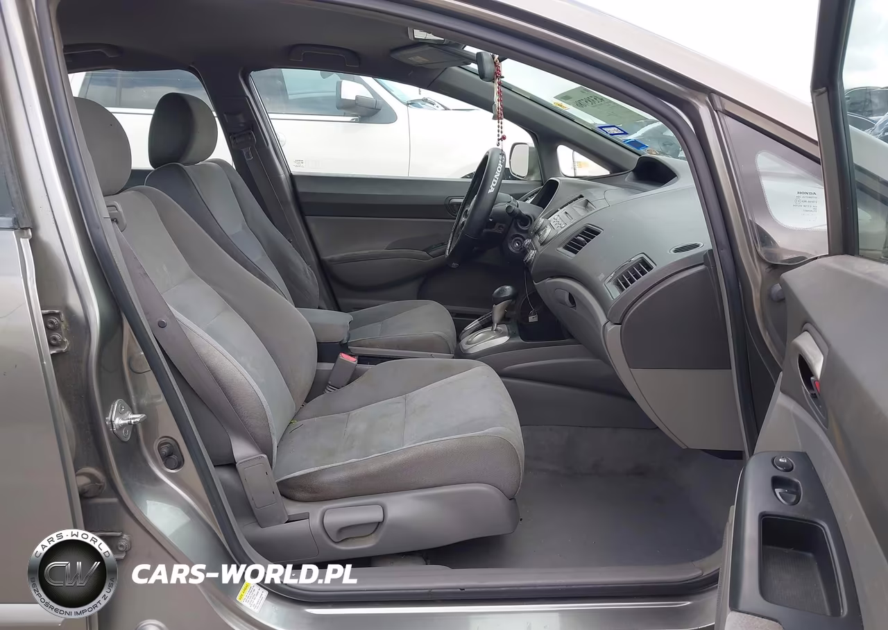 2008 Honda Civic Lx VIN:2HGFA16518H302888 - 5