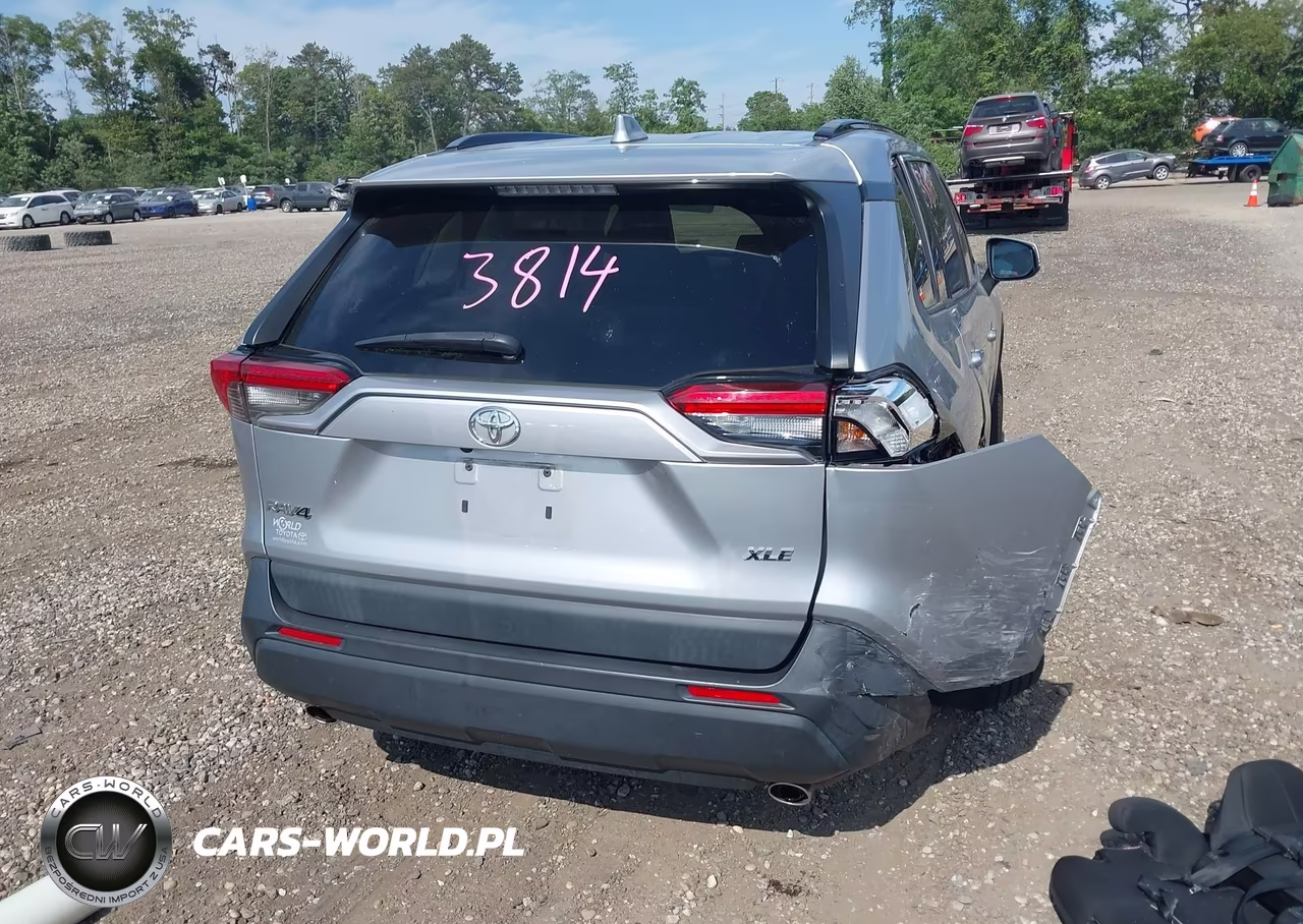 2019 Toyota Rav4 Xle VIN:JTMW1RFV0KD023529 - 16
