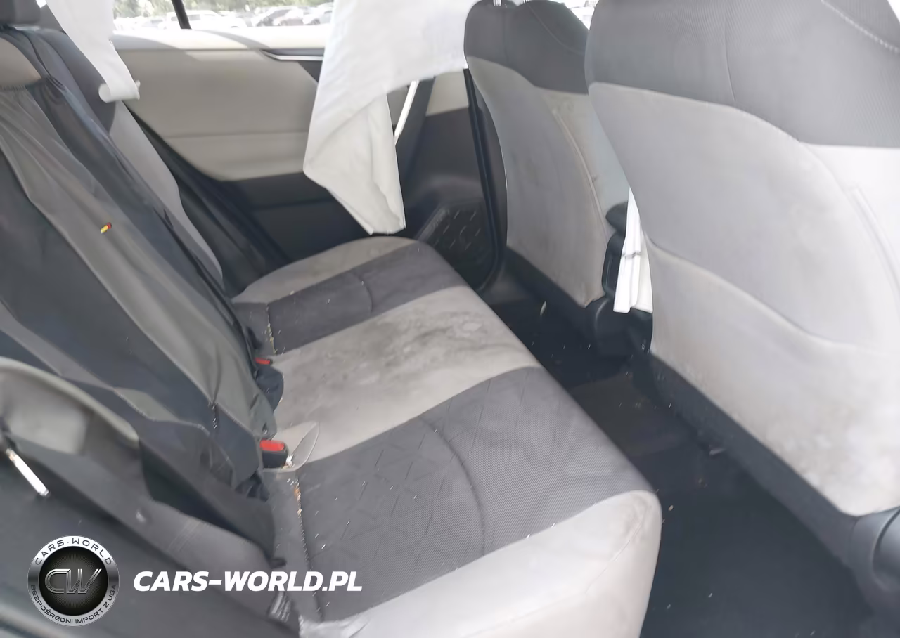 2019 Toyota Rav4 Xle VIN:JTMW1RFV0KD023529 - 8