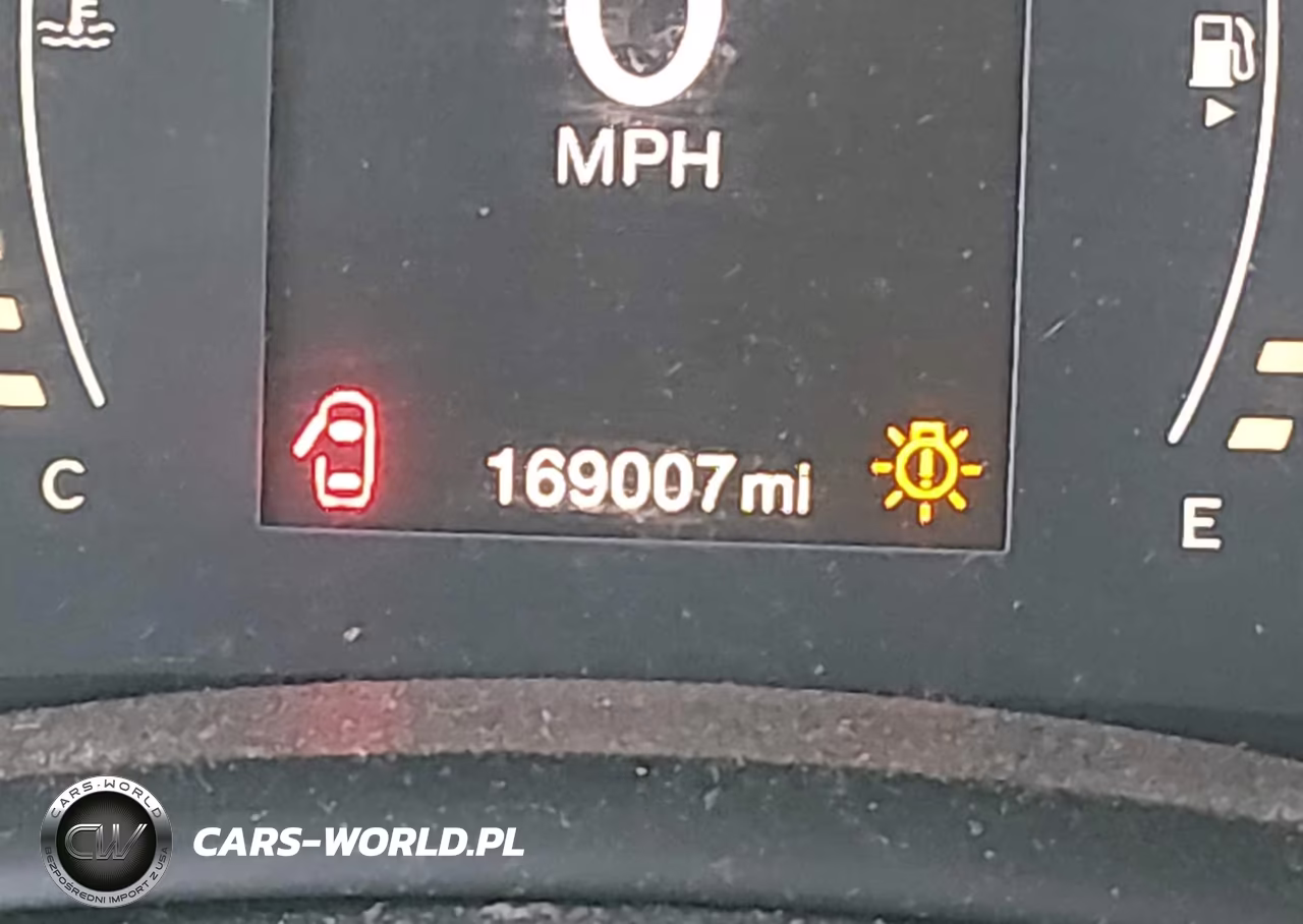 2015 Jeep Renegade Latitude VIN:ZACCJABT2FPB99434 - 15