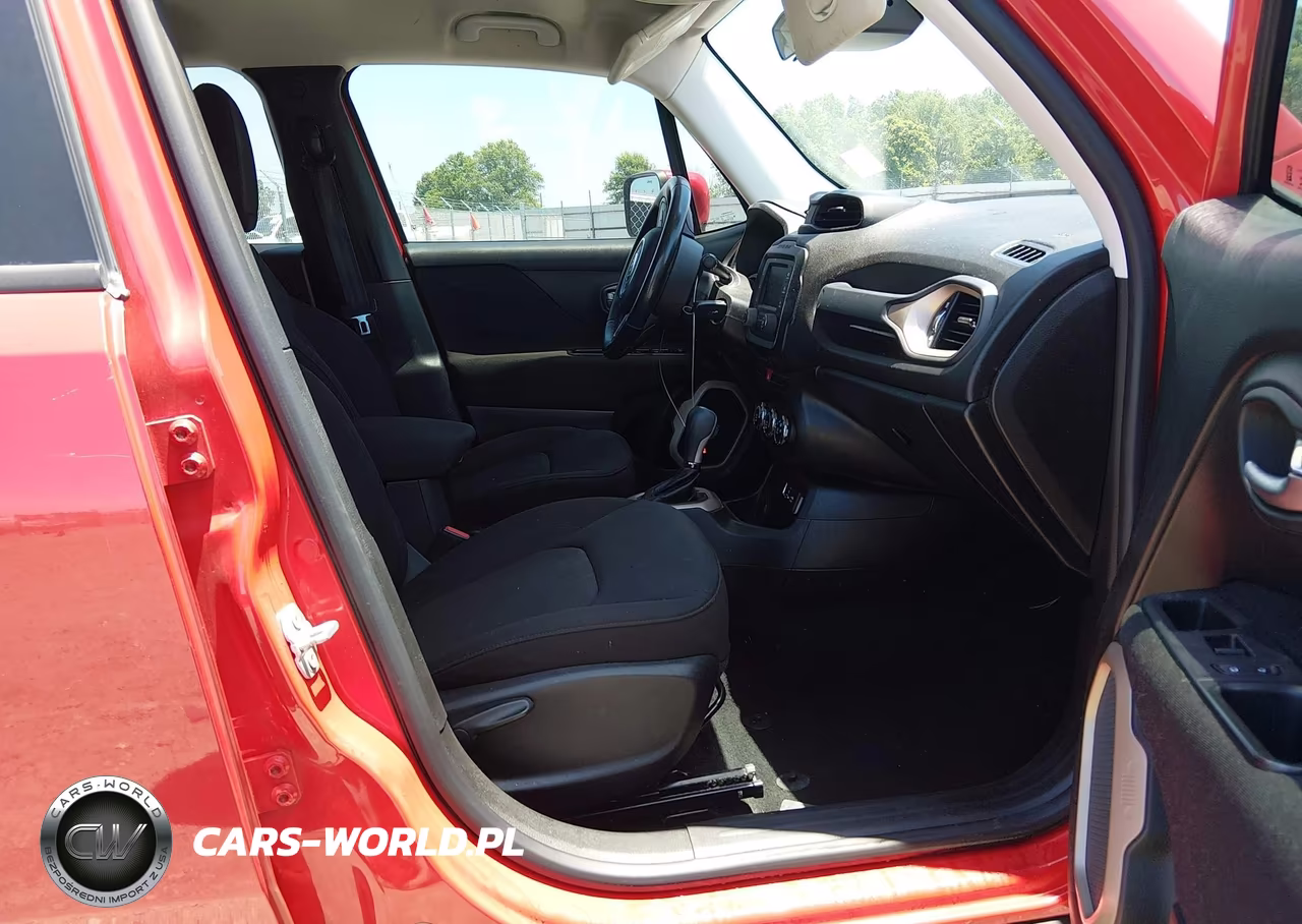 2015 Jeep Renegade Latitude VIN:ZACCJABT2FPB99434 - 5