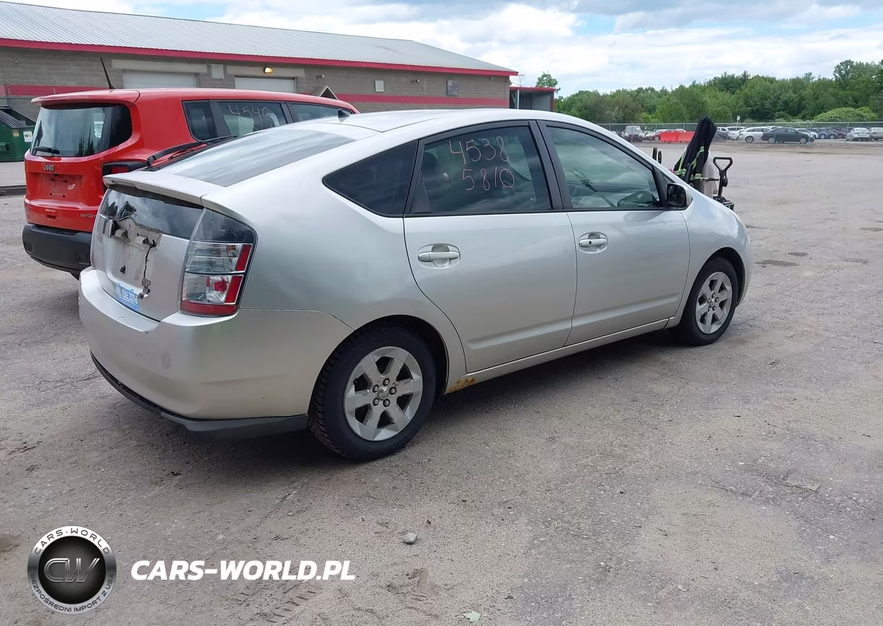 2004 Toyota Prius VIN:JTDKB20U840060809 - 4