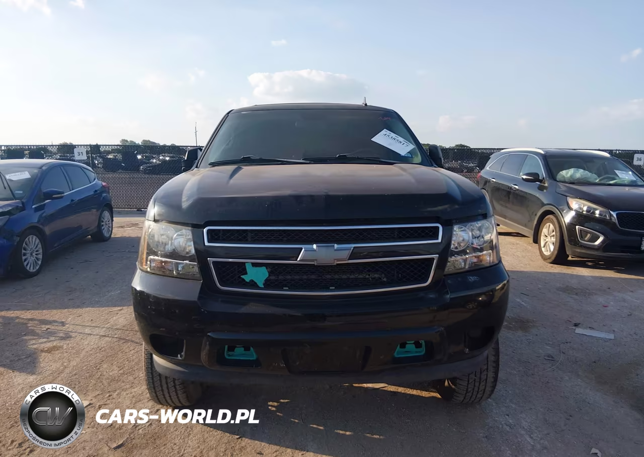 2008 Chevrolet Tahoe Ls VIN:1GNFC13C38R200348 - 12