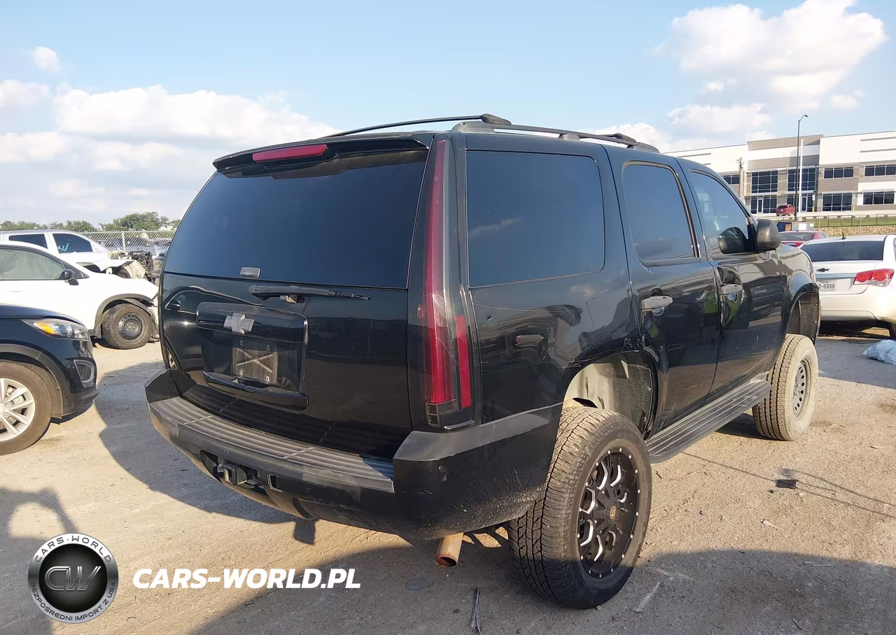 2008 Chevrolet Tahoe Ls VIN:1GNFC13C38R200348 - 4
