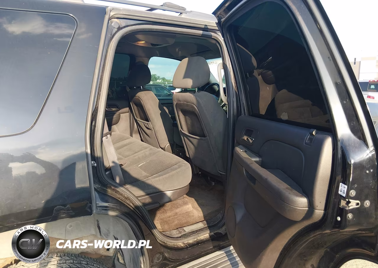 2008 Chevrolet Tahoe Ls VIN:1GNFC13C38R200348 - 8