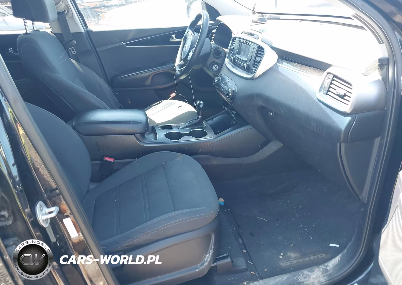 2017 Kia Sorento 3.3L Lx VIN:5XYPGDA56HG221930 - 5