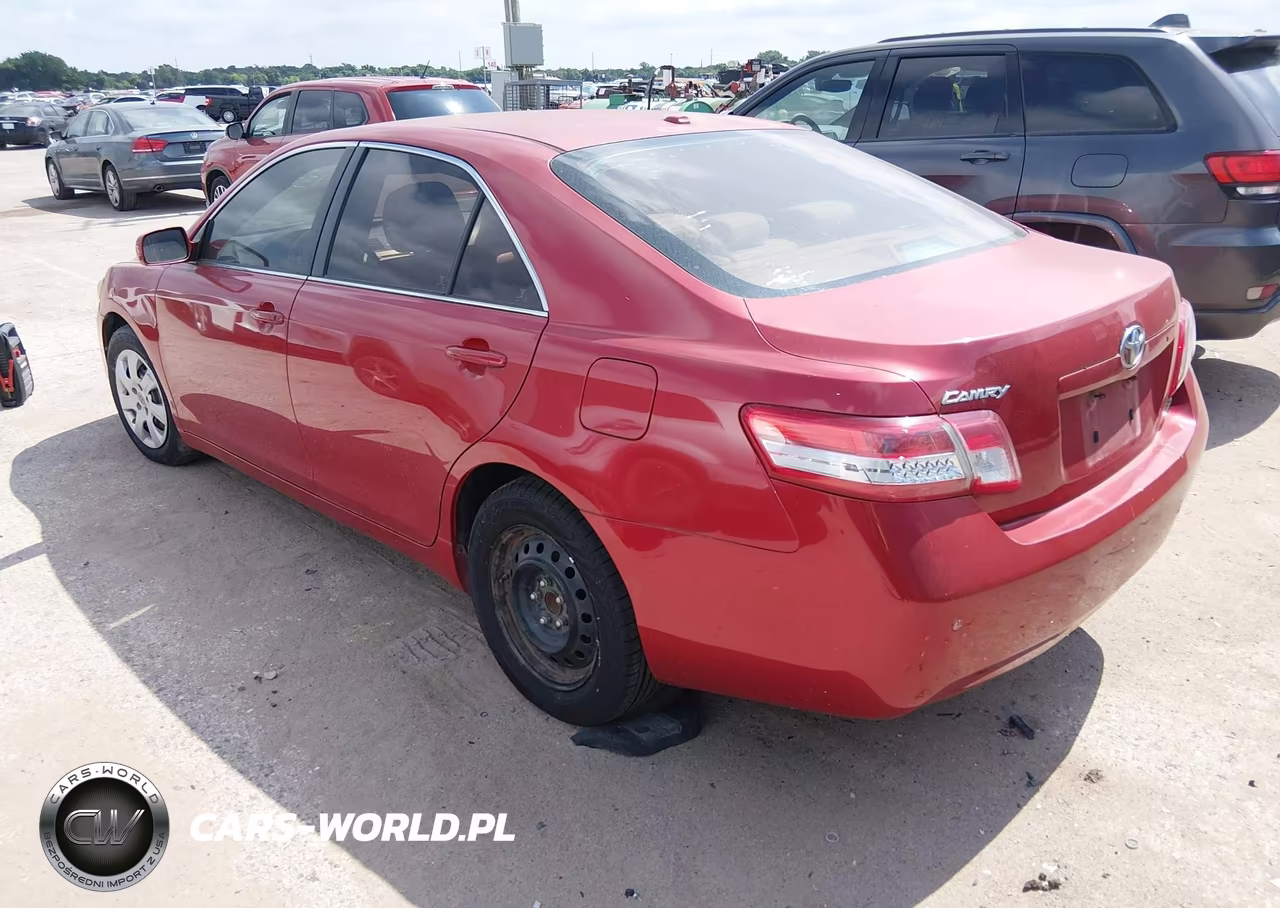2010 Toyota Camry Le VIN:4T1BF3EK4AU074501 - 3
