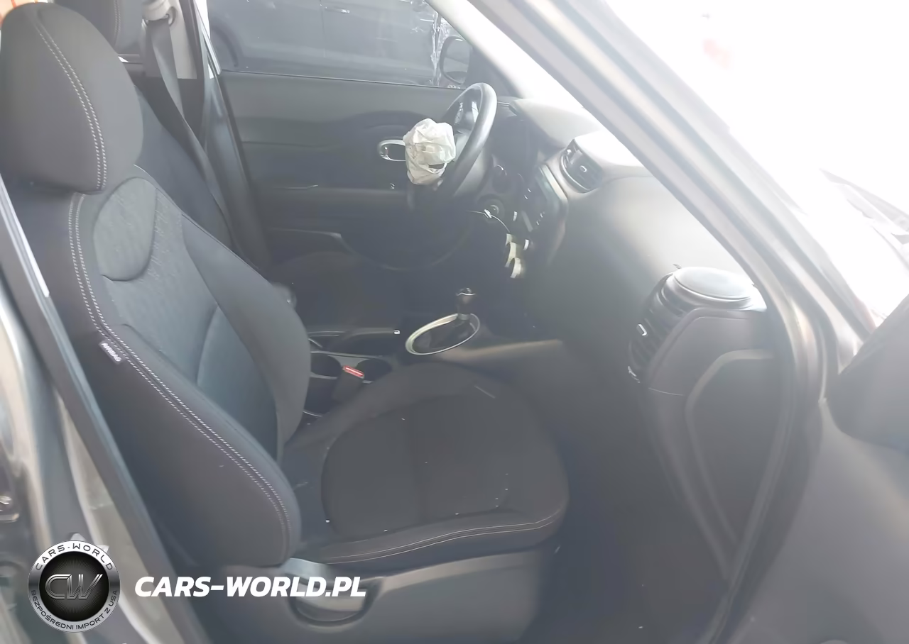 2019 Kia Soul VIN:KNDJN2A23K7653109 - 5