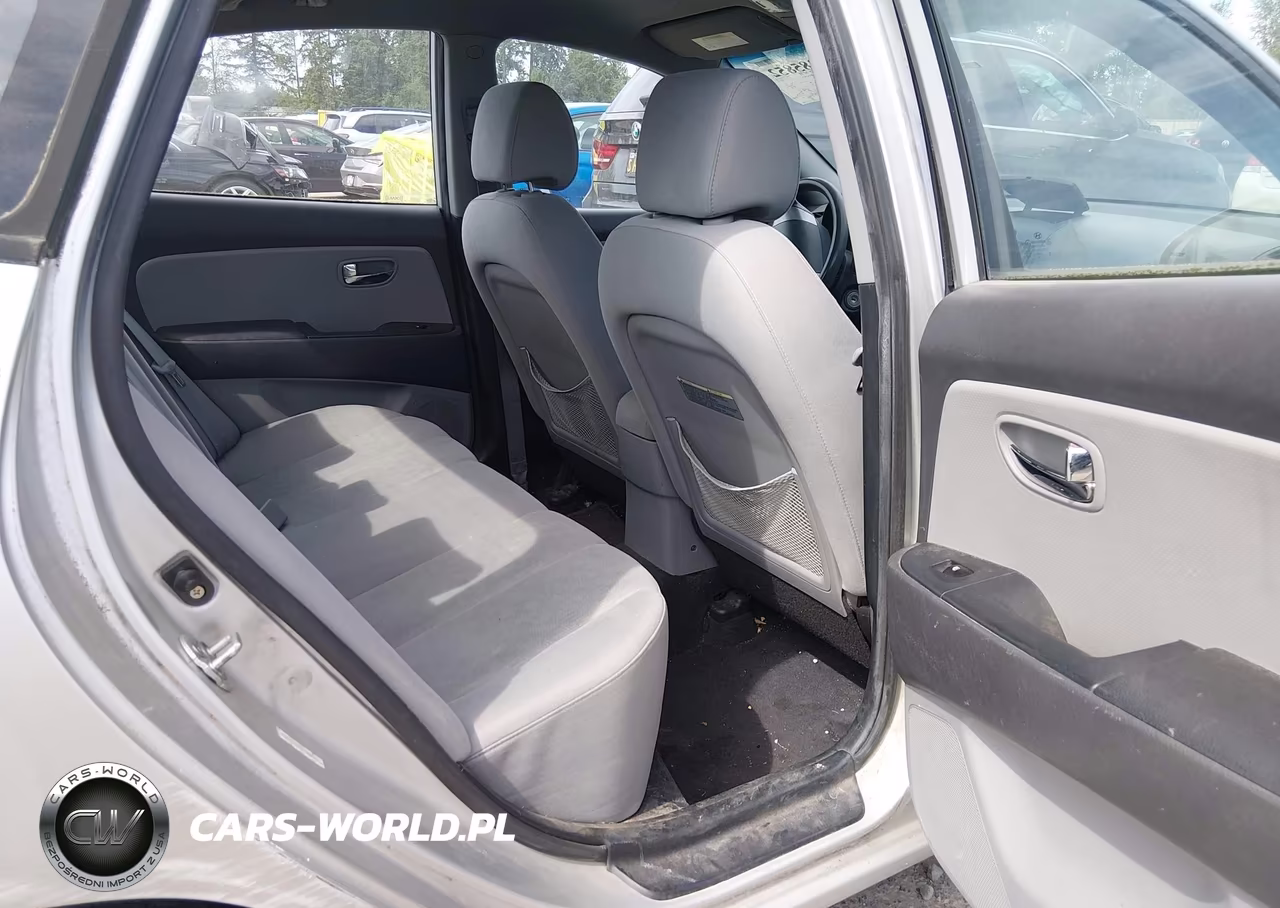 2010 Hyundai Elantra Gls VIN:KMHDU4AD2AU206974 - 8