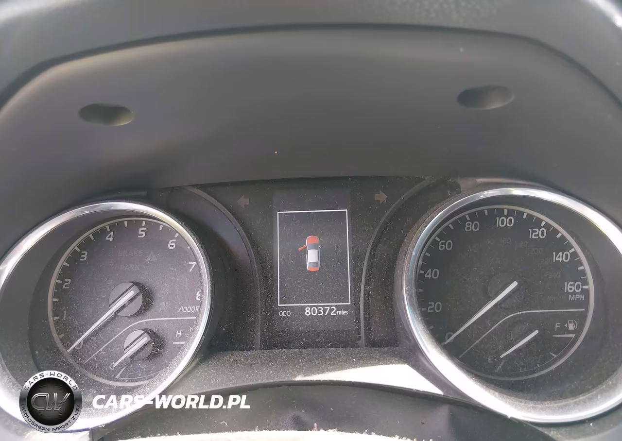 2018 Toyota Camry Le VIN:4T1B11HK1JU568152 - 7