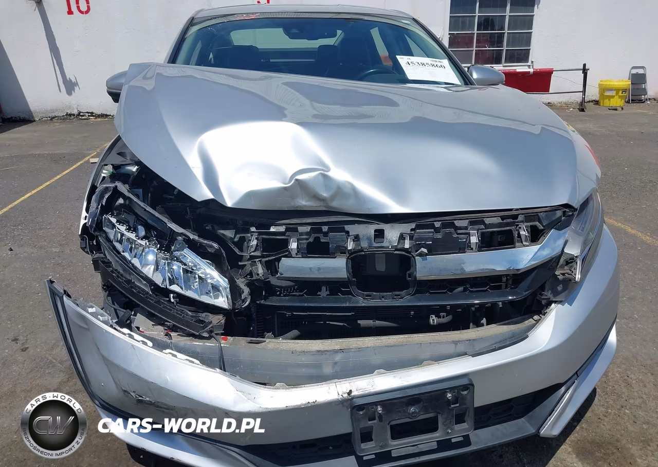 2018 Honda Clarity Plug-In Hybrid Touring VIN:JHMZC5F33JC015717 - 6