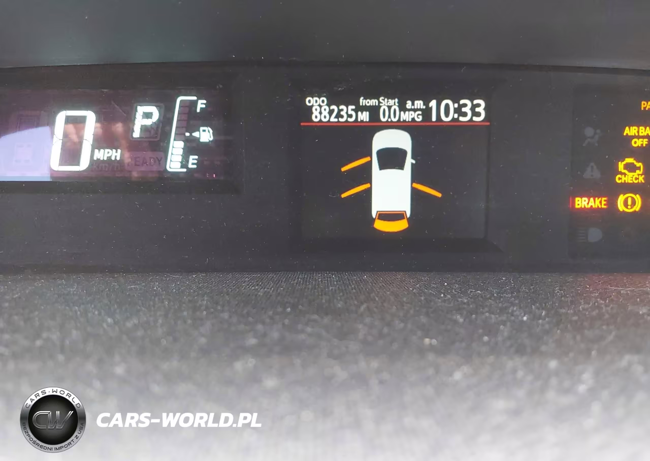 2014 Toyota Prius C Two VIN:JTDKDTB37E1065712 - 7