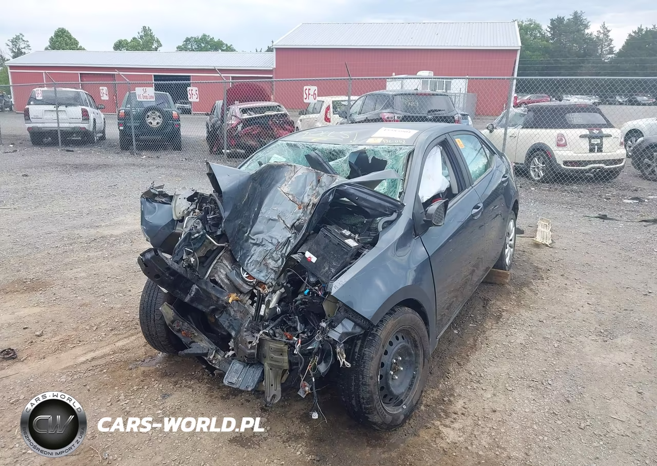 2015 Toyota Corolla Le VIN:5YFBURHEXFP341129 - 6