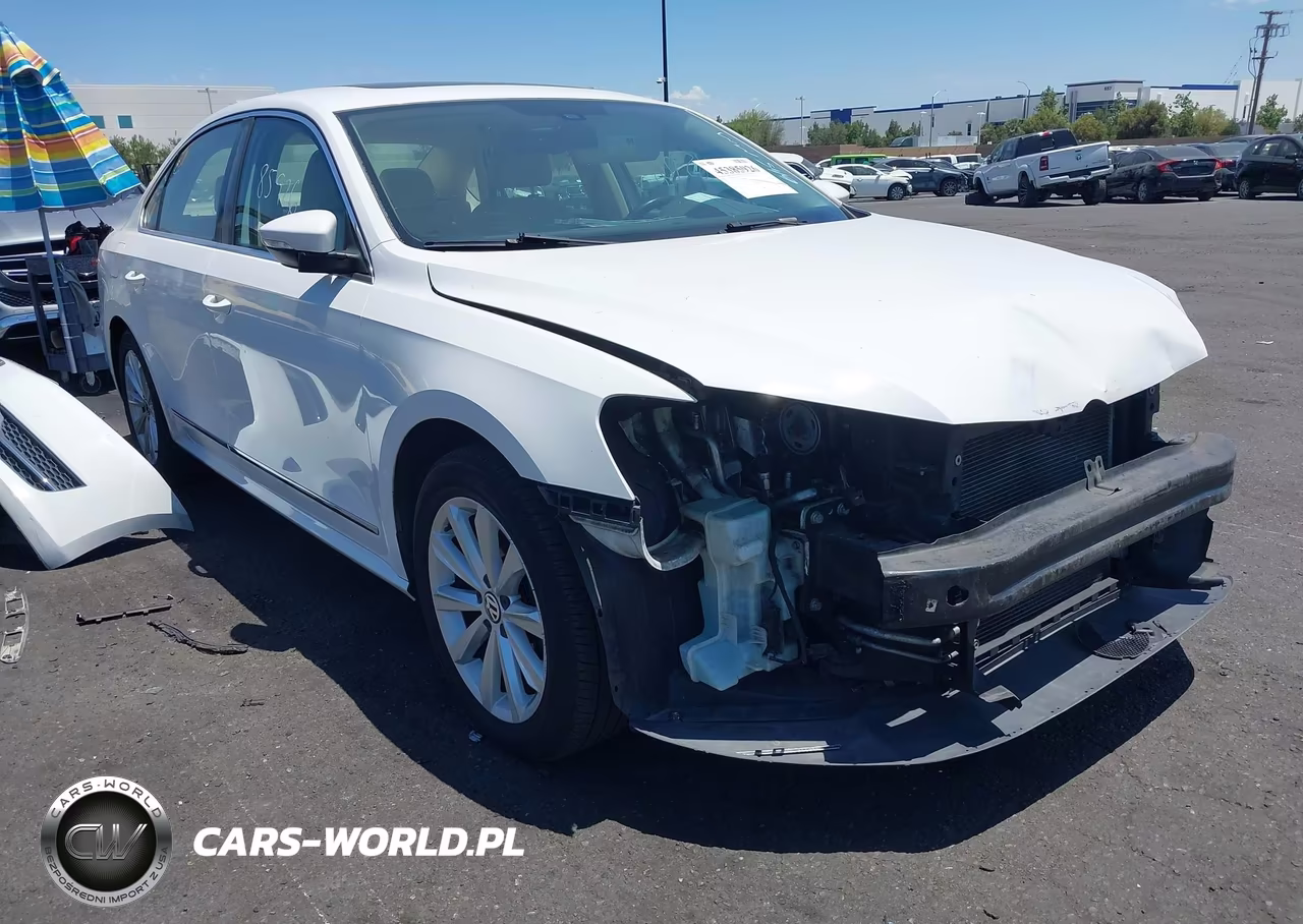 2012 Volkswagen Passat 2.5L Sel – zdjęcie 1 z 14