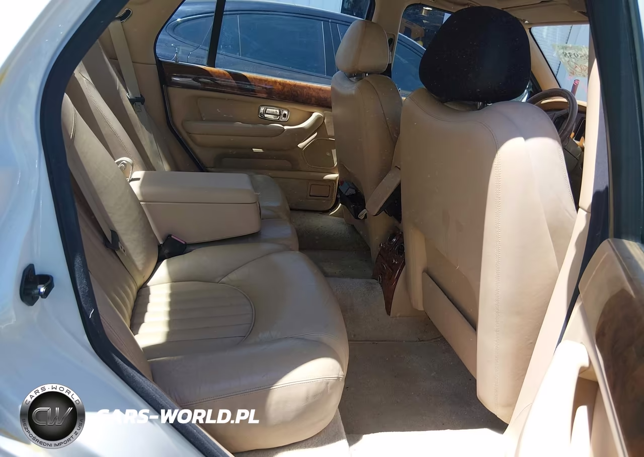 2000 Bentley Arnage VIN:SCBLC31E3YCX04433 - 8