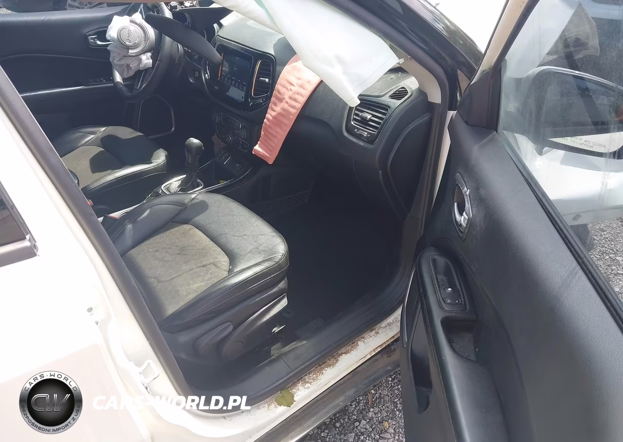 2021 Jeep Compass Altitude Fwd VIN:3C4NJCBB8MT526940 - 5