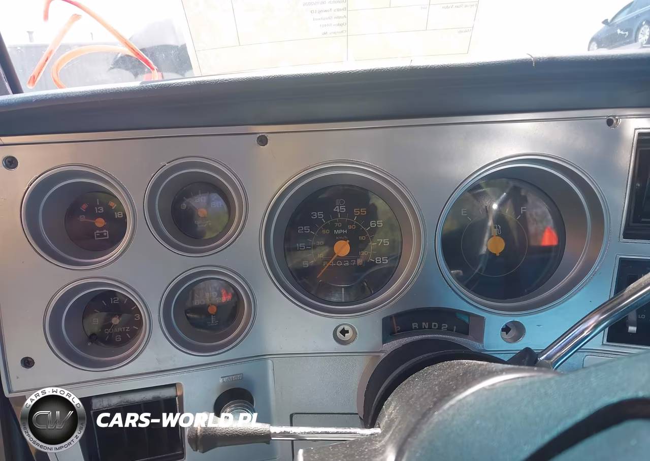 1984 Chevrolet C20 VIN:1GCGC24M3EJ175469 - 7