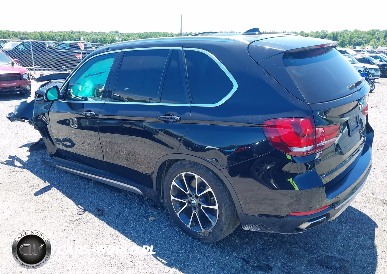 2018 BMW X5 xDrive35I VIN:5UXKR0C58J0X99550 - 3