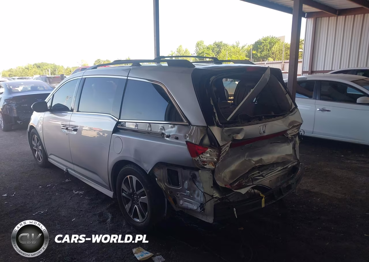 2014 Honda Odyssey Touring-Touring Elite VIN:5FNRL5H95EB082458 - 3