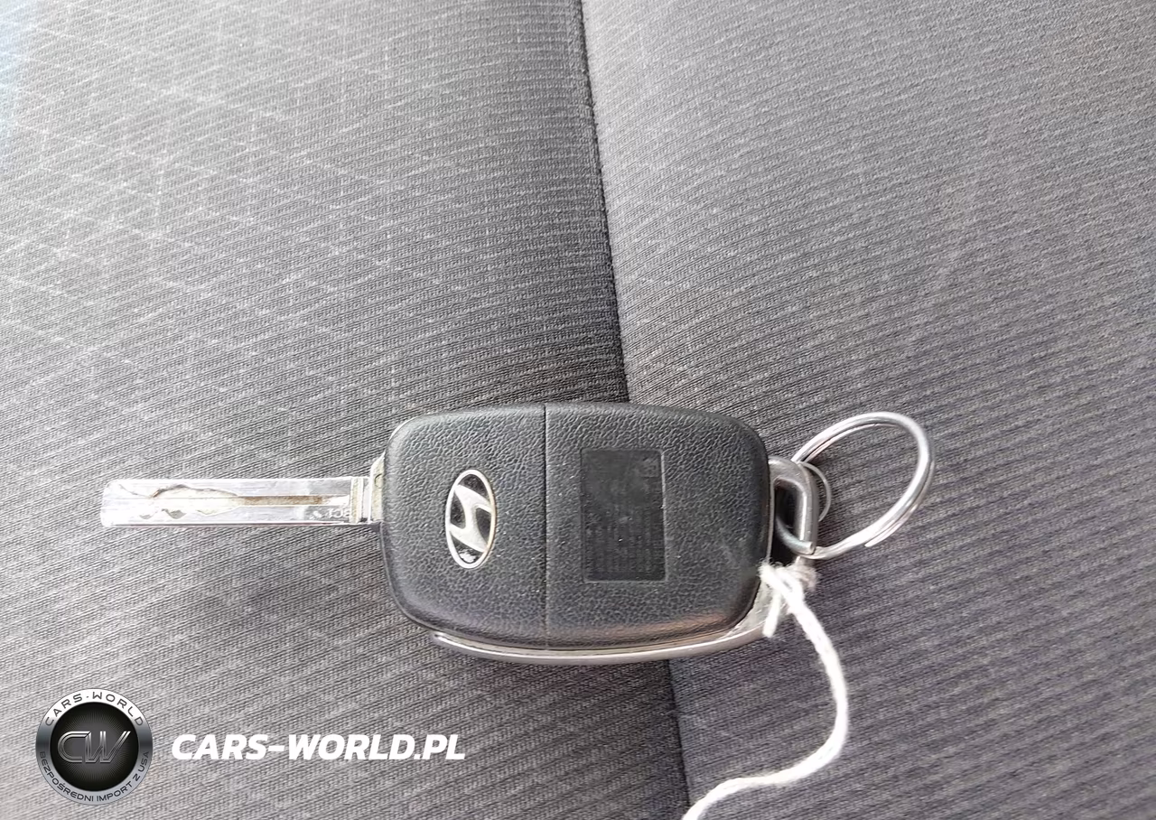 2018 Hyundai Tucson Sel VIN:KM8J3CA47JU703888 - 11