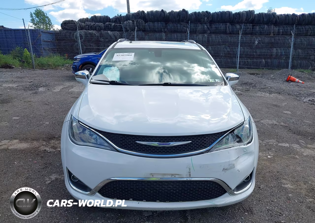 2019 Chrysler Pacifica Limited VIN:2C4RC1GGXKR551889 - 12
