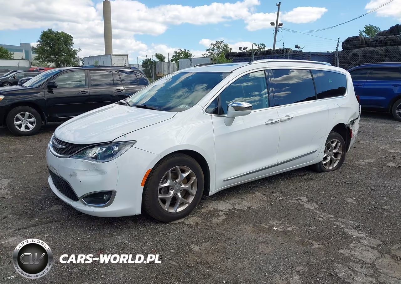 2019 Chrysler Pacifica Limited VIN:2C4RC1GGXKR551889 - 2