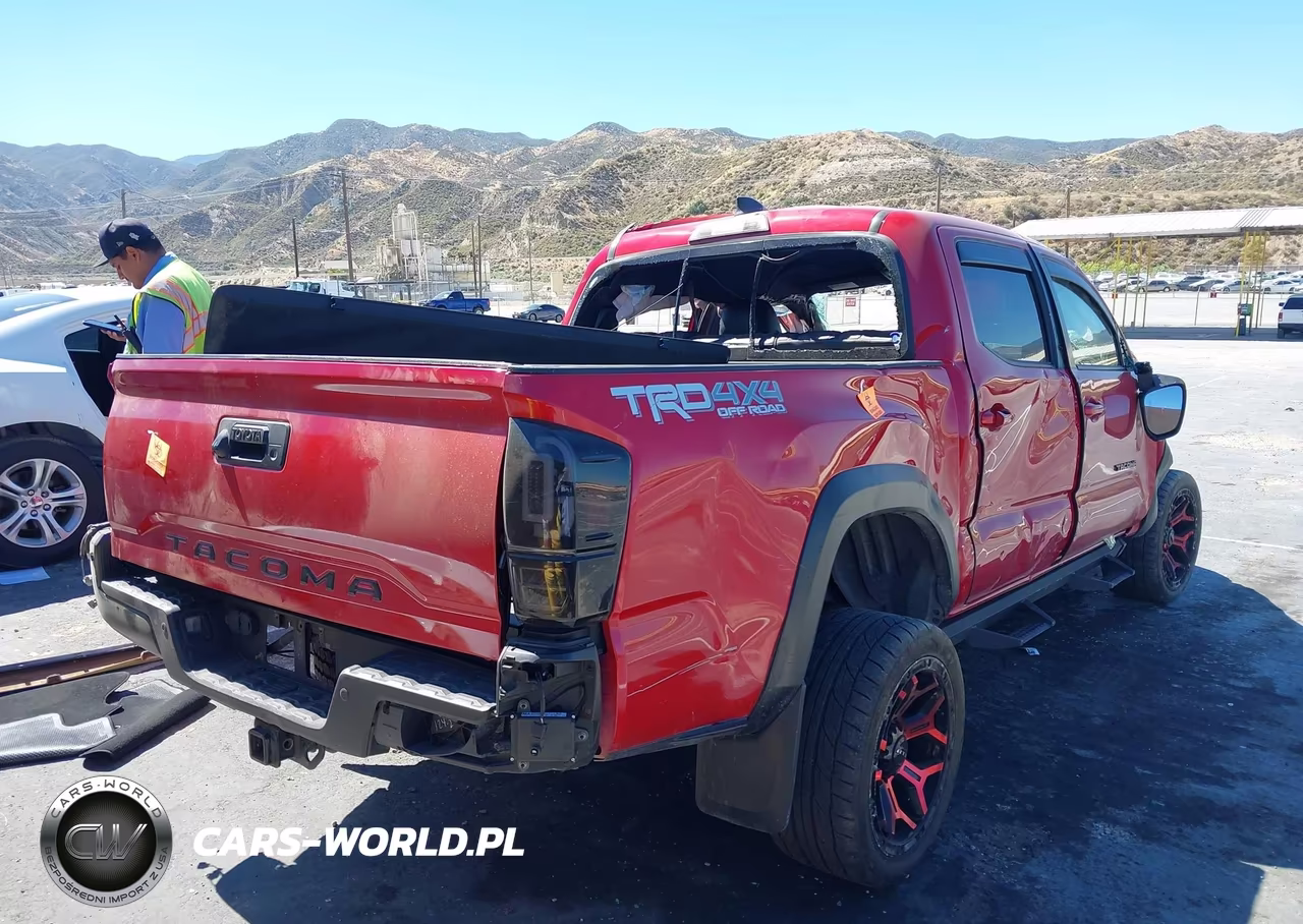 2022 Toyota Tacoma Trd Off Road VIN:3TMCZ5AN5NM504395 - 4